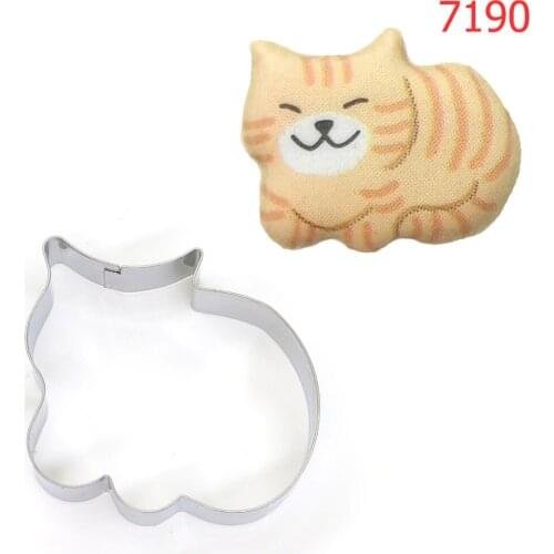 1PCS Cartoon Cookie Cutter Stainless Steel Biscuit Mould Kitchen Cookie Molds DIY Animals Cat Dog Baking Cake Decorating Tools