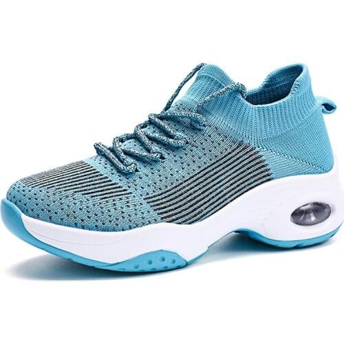 New Running Shoes Breathable Light Sneakers Women Mesh Woven Lace Shoes Brand Casual Outdoor Sports Shoes Air Womens Shoes