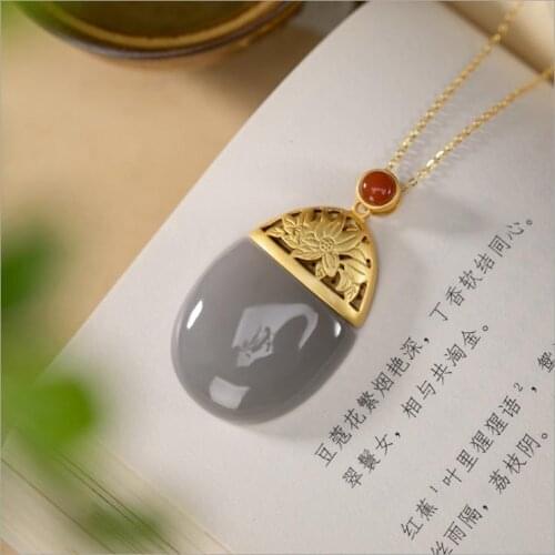 Red Smoke Green Smoke Mauve Jade Oval Pendant Sterling Silver Gold-Plated Lotus Hetian Jade Necklace with Pendant Palace Style P