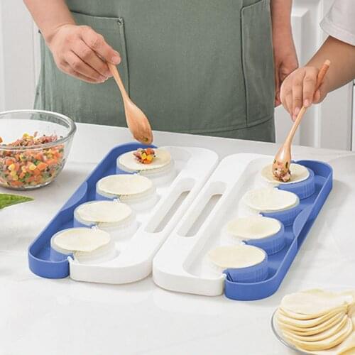 Household Kitchen Dumpling Molds Dough Press Dumpling Mould Pie Ravioli Cooking Pastry Chinese Food Jiaozi Maker