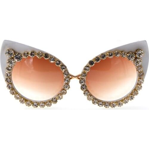 Newest fashion luxury women sunglasses party black women rhinestones sunglasses summer cool oversize cat eye accesorios