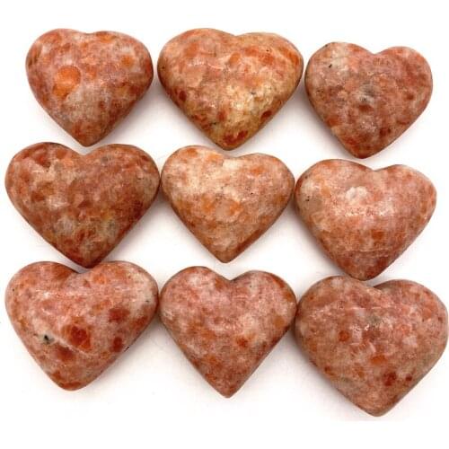 Drop Shipping 1pc Natural Golden Sunstone Heart Shaped Hand Made Quartz Crystal Gemstones Chakra Natural Stones and Crystals