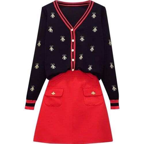 Elegant Red Knit Cardigans Skirt 2pcs Sets Women Long Sleeve Bee Pattern Sweater Mini Skirt Suits Female Outfits Autumn Winter