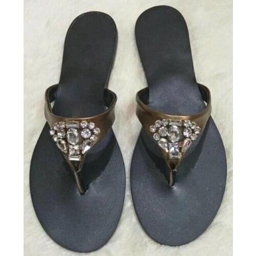 2018 Summer New real leather womens slippers rhinestone flat sandals thong toe beach slippers casual shoes female shoes black