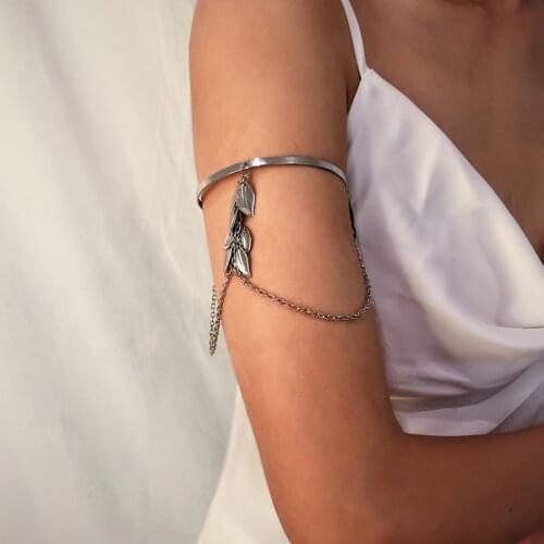 New Trendy Metal Leaf Tassel Upper Arm Cuff Bangles for Women Adjustable Sexy Geometric Open Arm Chain Bracelet Jewelry Gift