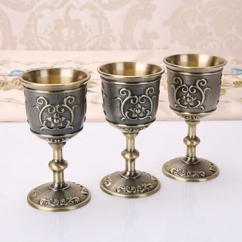 1X Vintage Chalice Goblet Wine Cups Retro Relief Floral Home Decor Gift Durable