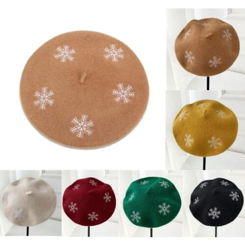 Women beret hat winter christmas pumpkin hat wool warm painter cap snowflake embroidery beanie hat wholesale