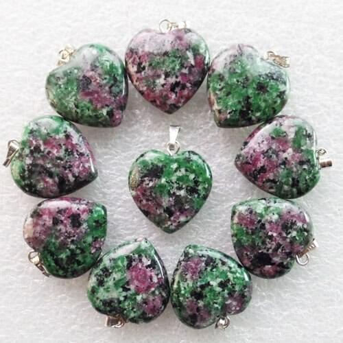 10Pcs 22x20x6mm Beaut 10Pcs 22x20x6mm Beautiful Rubys in Fuchsite Heart Pendant Bead