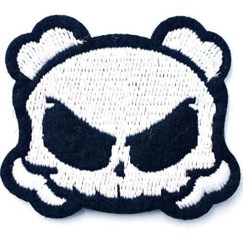 Skull (Size:4.0x4.4cm) DIY Cloth Badges Mend Decorate Patch Jeans Bag Hat Clothes Apparel Sewing Decoration Applique Patches