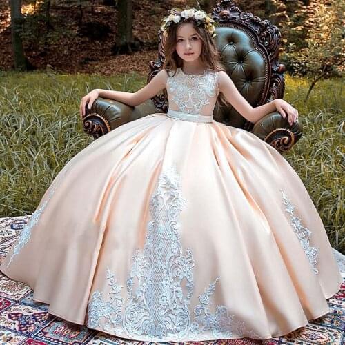 Flower Girls Dresses For Wedding Cap Sleeves Lace Appliques Sheer Birthday Party Little Sweet Girls Special Pageant Gowns