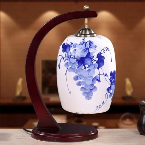 Jingdezhen Modern Chinese Creative Living Room Bedroom Bedside Study Thinner Porcelain Antique ceramic table Lamp Hand Painted