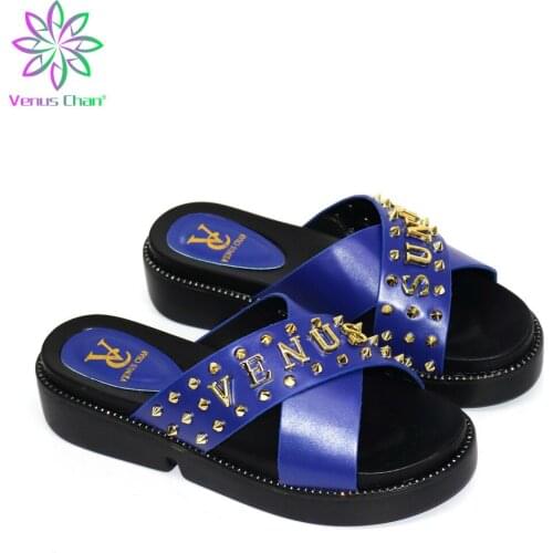 Venus Chan Low-heeled Shoes