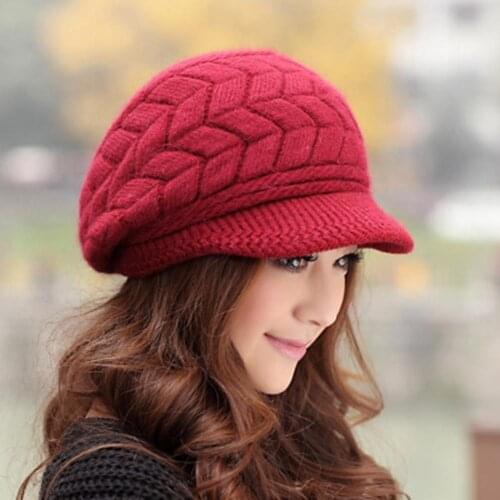Fashion Women Solid Color Thicken Woolen Yarn Knitted Hat Outdoor Peaked Cap Casual Soft Streetwear Hat Christmas Gift