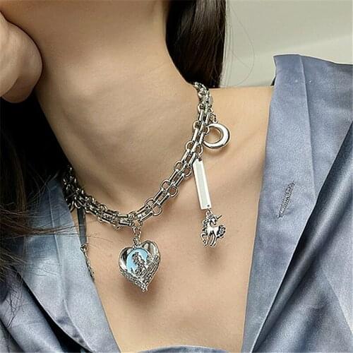 INS New Fashion Love Avatar Animal Thick Metal Pendant Necklace Woman Fashion Street Girl Chocker Birthday Party Jewelry Gift