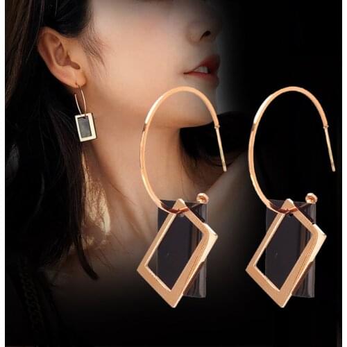 Sexy exaggerated Earrings geometric pendant large earrings Korean temperament long earrings temperament Earrings