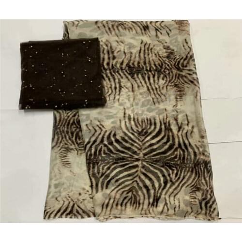 2019 High Quality Fashion Printed Silk Chiffon Fabric 5 Yards And 2 Yards Of Tulle Chiffon Fabric! LXF41103