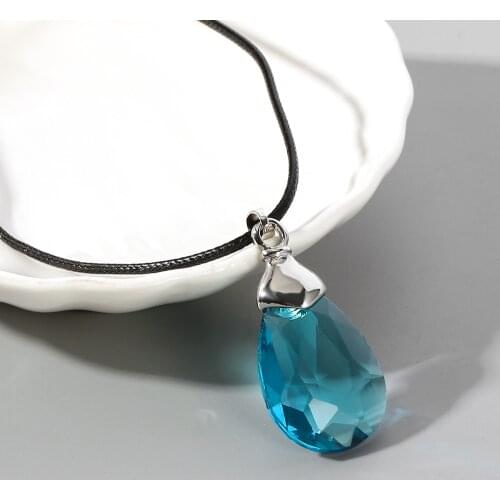 Anime Drops necklace Cartoon Sword Domain Of God Kirito Yasina Pendant Necklace Leather Chain Cosplay Gift Blue Crystal Drop