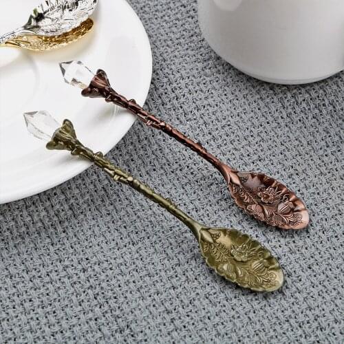 Coffee Spoon 11cm Length Crystal Head Retro Pattern Vintage Metal Carved Kitchen Accessories Coffee Desserts Ice Cream Spoon