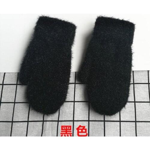Manufacturers wholesale winter warm thick womens knit gloves student fashion velvet gloves bag gloves