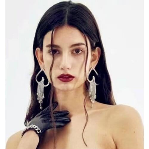 JIJIAWENHUA New Trend Love Heart-shaped Rhinestone Tassel Claw Chain womens Earrings Dinner Party Fashion Jewelry Accessories