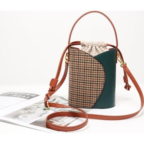 Luxury Designer Bucket Bag for Women 2021 New Fashion Drawstring Shoulder Messenger Bags Ladies Casual Shopping Commute Totes Gg