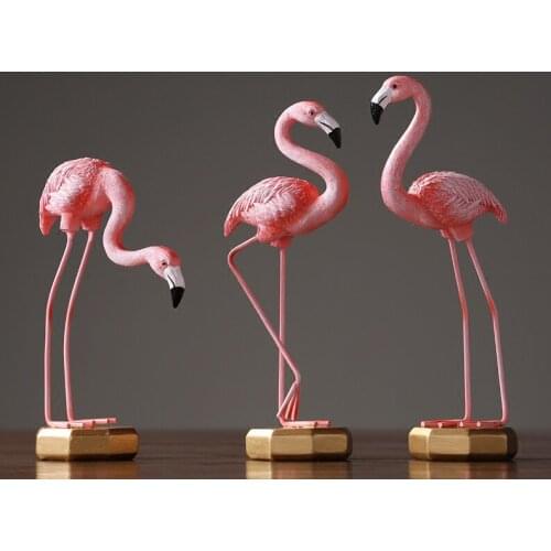 Nordic flamingos pendulum family home accessories creative sketch craft living room TV cabinet desktop resin pendulum
