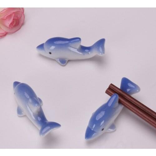 800pcs ceramic Blue dolphins Chopstick Holder Set Support Fork Coffee Spoon Creative Dinnerware Stand Kithchen Tools