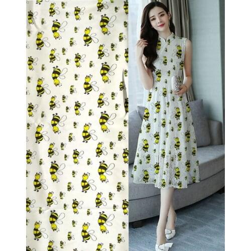 Free 2018 Woven 97% Mulberry Silk Fabric Sewing Material For Blouse Dress Yellow honeybee Print Super silk Strech Fabric telas