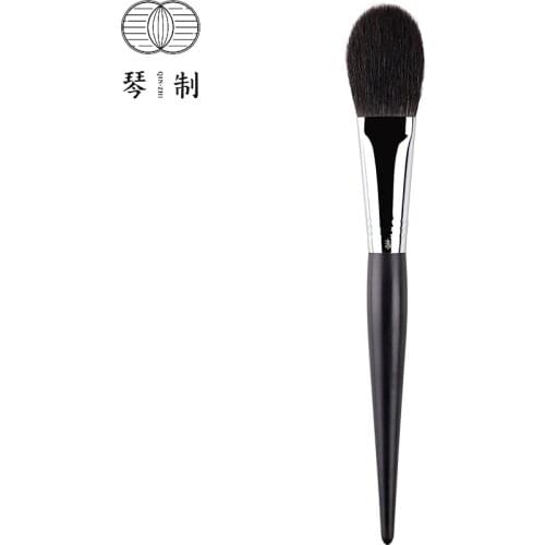 QINZHI Professional Handmade Make Up Brush G048 Flat Blush Highlighter Brush Soft Blue Squirrel Hair Makeup Brushes