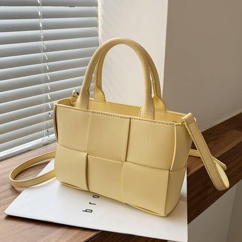 Luxury Womens Shoulder Bags Weave Leather Bag For Women 2021 New Brand Designer Handbags Messenger Crossbody Bags Female