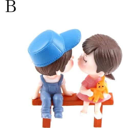 Cute Couples Figurines Fairy Garden Miniatures Ornaments PVC Cute Boy and Girl Lovers Kiss Wedding Dolls for Home Decor