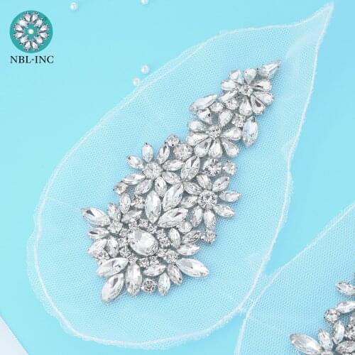 30 Pairs)Wholesale hand beaded sewing bridal crystal glass rhinestone applique iron on for wedding dress WDD0913