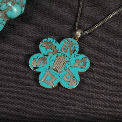 Handcrafted 925 Silver Turquoise Tibetan OM Mani Pendant Necklace Tibetan Buddhist Klachakra Symbol Pendant Necklace
