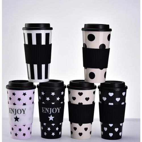 Double-layer plastic cup water cup can be customized with silicone insulation coffee cup car cup travel cup wedding gift