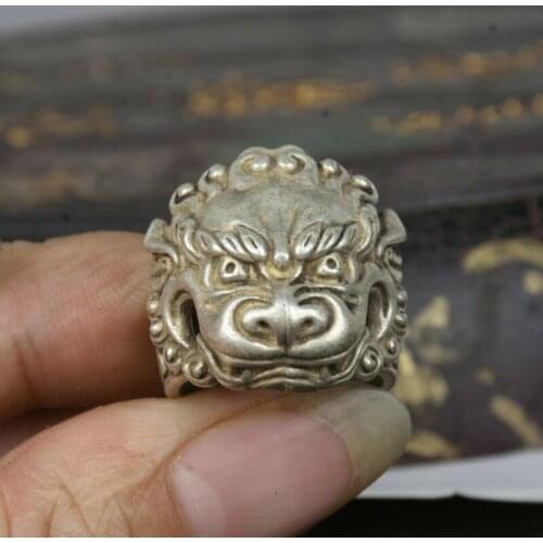2.5CM Old Chinese Miao Silver Qilin Beast Kylin Head Beast Jewellery Hand Ring