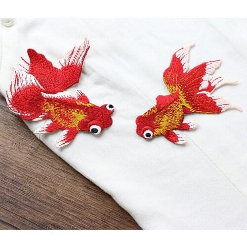 1 PCS Hey Yonniex Brand Red Fish Embroidered Patches Sewing Stickers for Clothing Applique Diy Accessories Craft Decoration