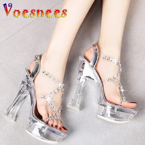 2021 Chunky Heel Transparent Light-Emitting Sandals Platform Buckle Strap Color Petals High Heels Sexy Wedding Party Women Shoes