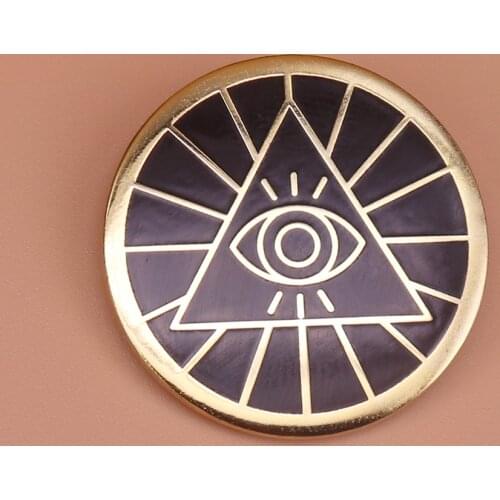 Illuminati enamel pin triangles pyramid brooch all-seeing eye badge amulet Ancient Egypt jewelery men women accessories