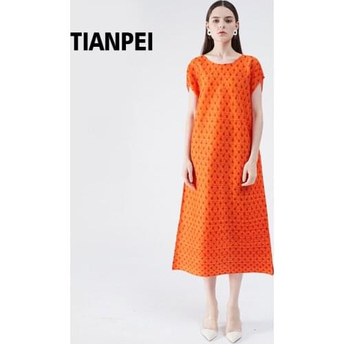 天裴褶皱 Summer Polka Dot Dresses