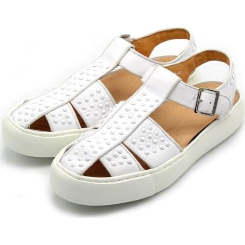 2020 Luxury Handmade Mens Rivets Thick Platform Shoes Ankle Buckle Genuine Leather Classic Black White Male Casual Beach Sandals