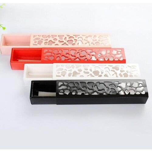 Macaron Package Hollow Laser Paper Macarons Box Chocolate Muffin Biscuits Boxes Wedding Party Gifts 25.5*5.5*3.7cm ZA1758