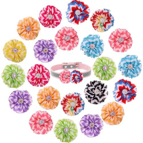 50pcs Fashion Pet Supplies Flower Collar Small Dog Cat Bow Tie Dog Collar Charms Flower Removable Dog Bowties Dog Accessories