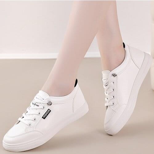 Womens Vulcanize Shoes Casual Sneakers For Women Spring Breathable Flats Shoes Fashion White Shoes Flat Sneakers