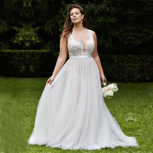 2016 New Elegant Covered Buttons Scoop Appliques Sleeveless Ivory Wedding Gowns vestido de noiva Cheap Garden Wedding Dresses