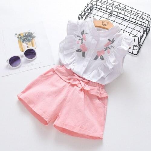 2020 summer new childrens suit hot style girls embroidered flower sleeveless top + pink shorts suit