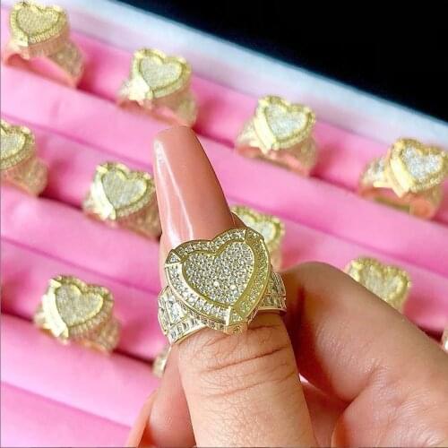Hip Hop Gold Color Iced Out Bling 5A Cubic Zirconia Heart CZ Wedding Engagement Ring 2021 Valentines Day Gift For Girlfriend