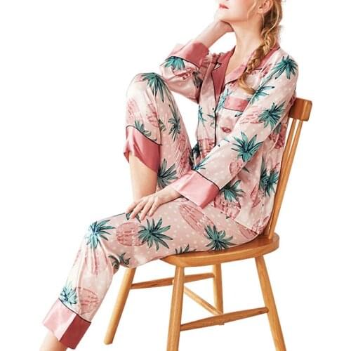 Printed Women Pajamas Sets Sleepwear Print Long Sleeve Tops Pants 2 Piece Sets Simulated Silk Home Suits Female Pajamas Clothes