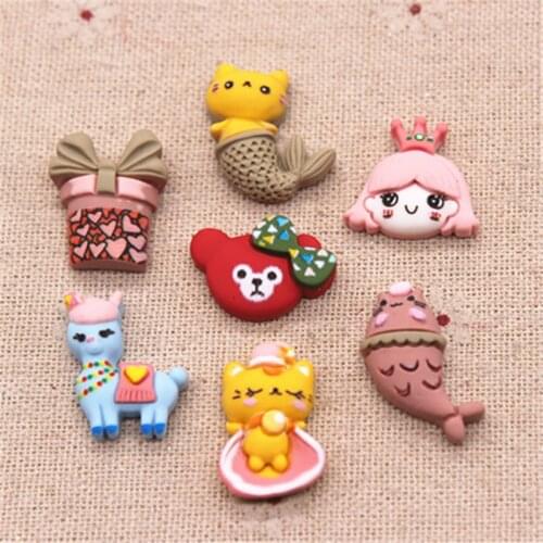 20pcs New Cute Hand Painted Resin Cat/Fish/Bear/Deer/Girl/Gift Box Flatback Cabochon Charm DIY Phone/Craft Decoration