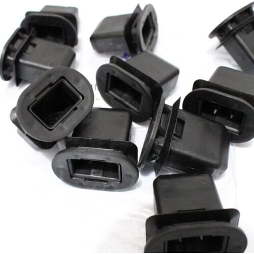 Most of the cars rear seat buckles are made of high quality plastic materials for corrosion resistance and durability