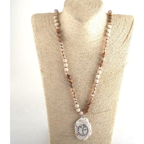 Md Fashion Bohemian Tribal Jewelry Crystal / Stone Long Knotted White Stone Pendant Necklaces For Women